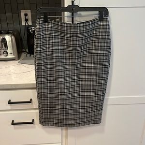 THE LIMITED Plaid pencil skirt